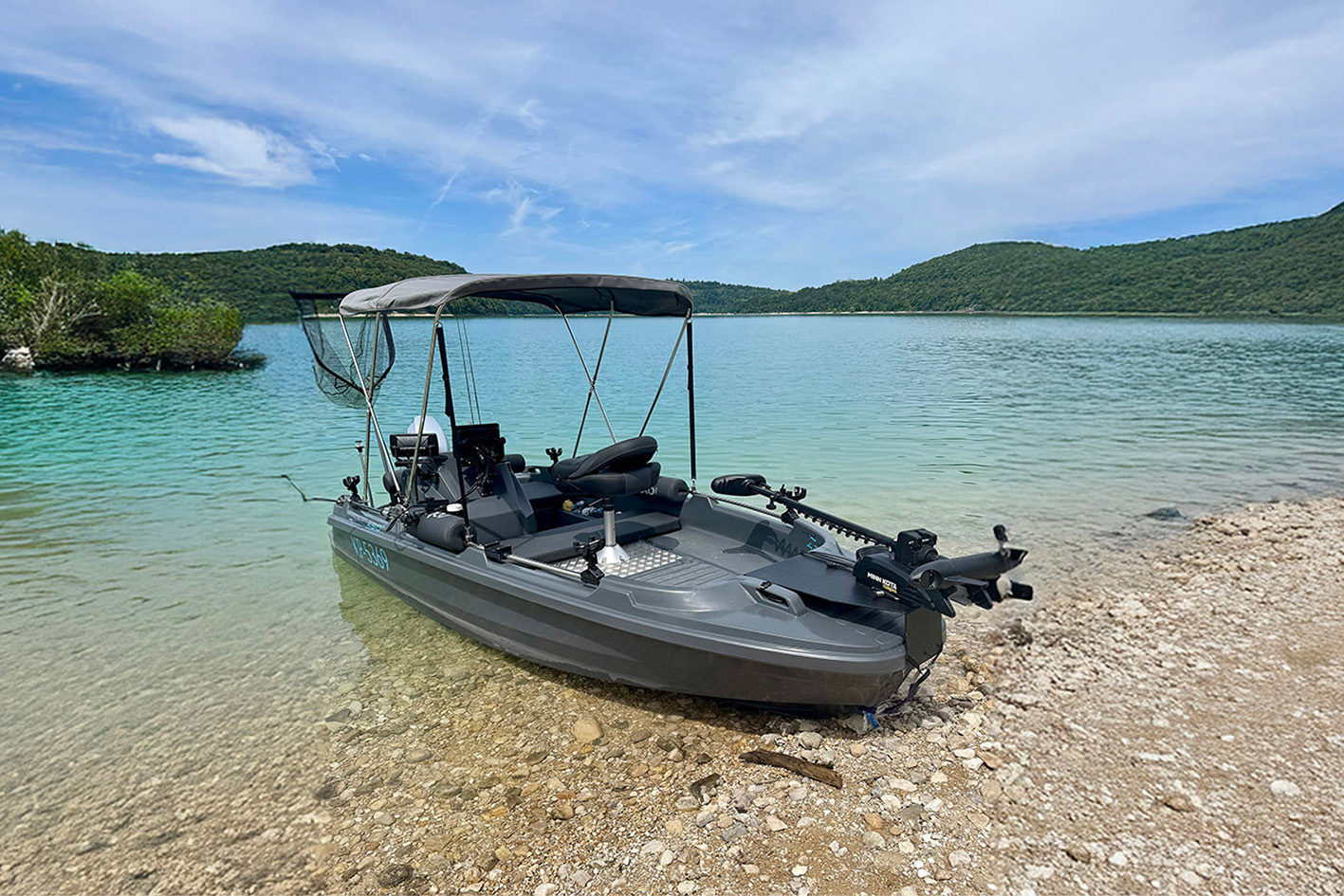 Hydra 450 Model - Fishing_Hover