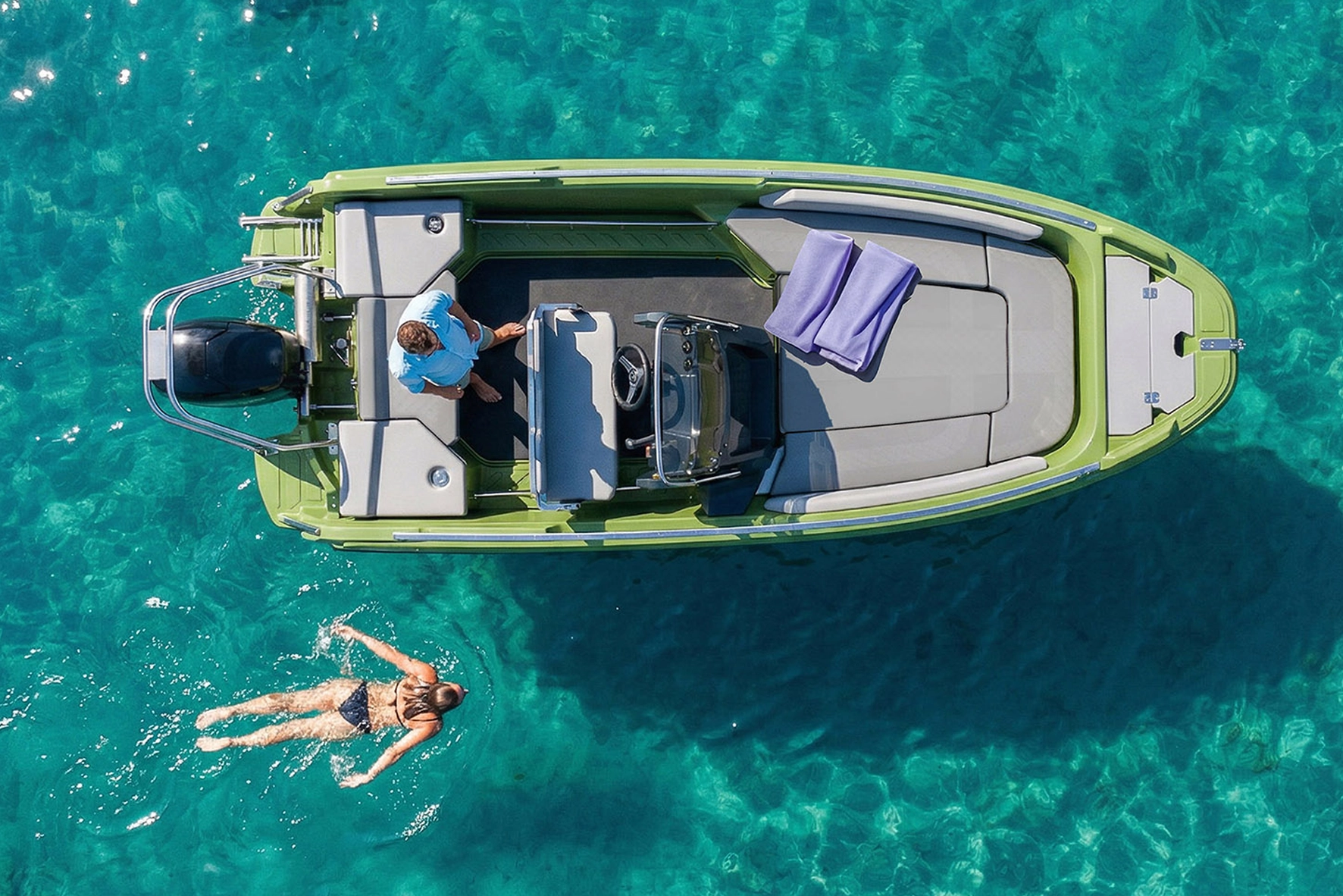 Hydra 460 Modulaire Consoleboot_Roto Nautica Benelux